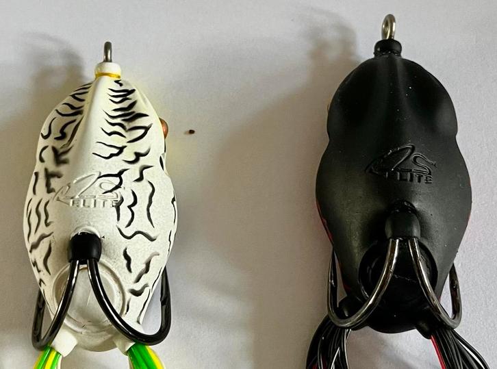 5 Ongebruikte Kikkers Topwater 11-17 Gram, Watersport en Boten, Hengelsport | Roofvissen, Zo goed als nieuw, Ophalen of Verzenden