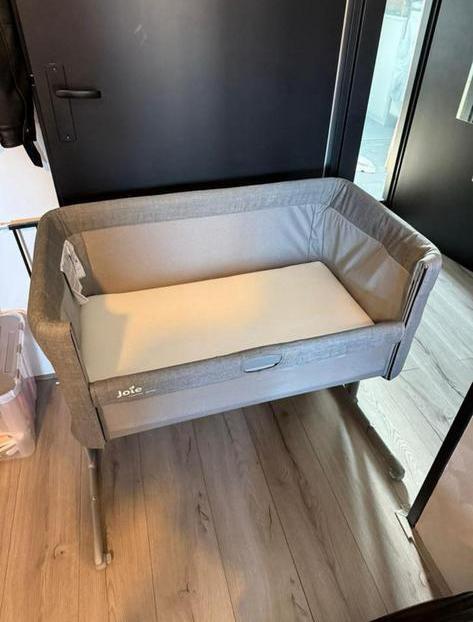 Joie Roomie Glide Co-sleeper, Kinderen en Baby's, Kinderkamer | Bedden, Zo goed als nieuw, Minder dan 140 cm, Minder dan 70 cm