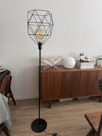 Moderne Staande Lamp, Huis en Inrichting, Lampen | Vloerlampen, Ophalen, Zo goed als nieuw, Metaal, 150 tot 200 cm
