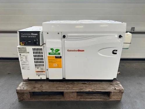 Cummins Onan MDKBP Kubota 4 cilinder Diesel 13.5 kVA Marine, Zakelijke goederen, Machines en Bouw | Aggregaten, Ophalen of Verzenden