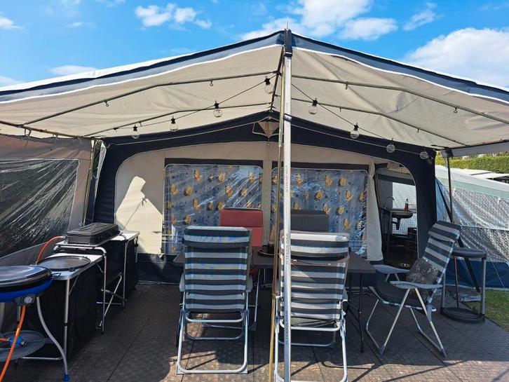 Nette Burstner Club Caravan, Caravans en Kamperen, Caravan accessoires, Ophalen of Verzenden