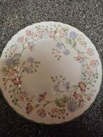 Borden met bloemmotief., Huis en Inrichting, Keuken | Servies, Ophalen, Overige stijlen, Bord(en)