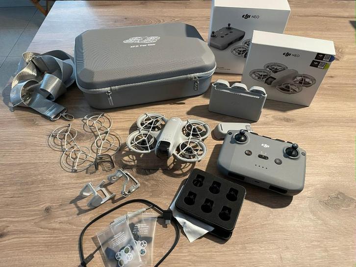 DJI Neo Fly More Combo &… + garantie & DJI care!, Audio, Tv en Foto, Drones, Zo goed als nieuw, Drone met camera, Verzenden