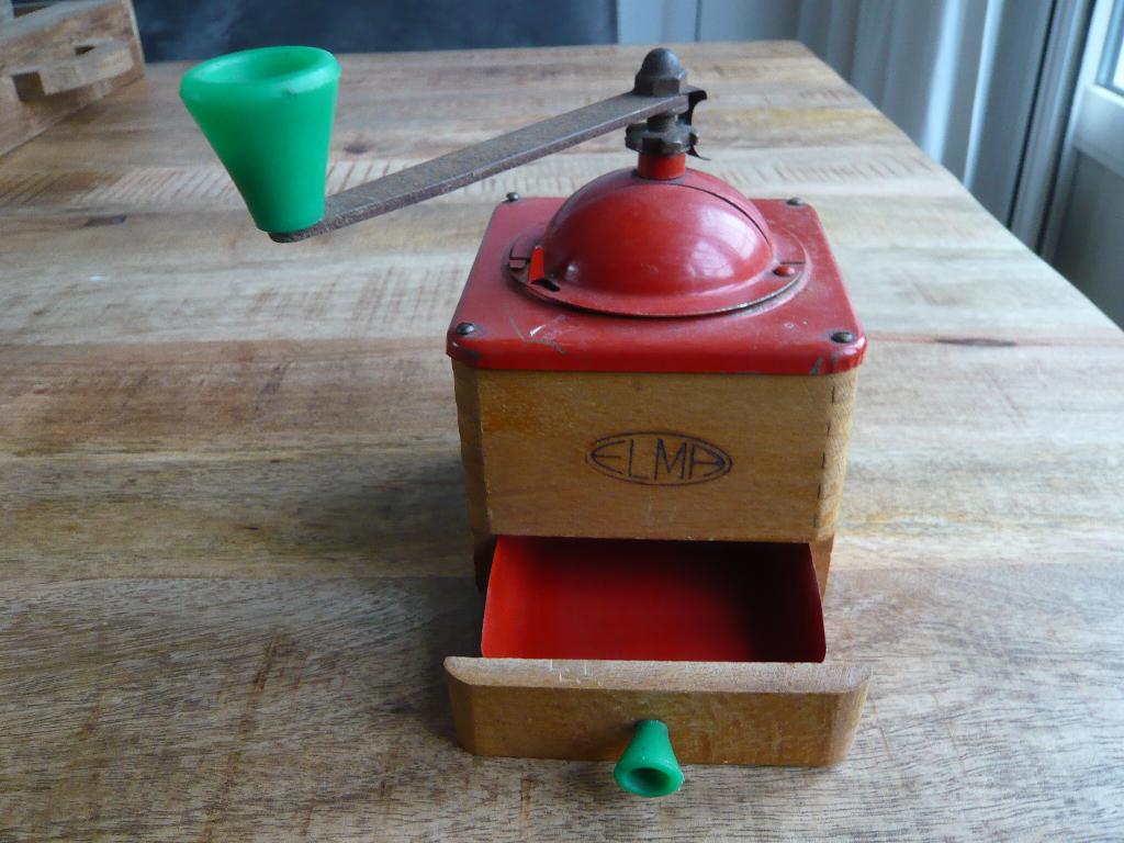 vintage ELMA koffiemolen, Antiek en Kunst, Ophalen of Verzenden