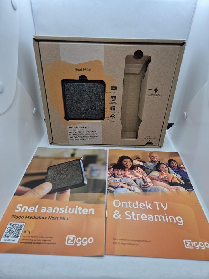 Ziggo next mini nieuw in doos met alle kabels en handleiding, Audio, Tv en Foto, Mediaspelers, Nieuw, Zonder harde schijf, Verzenden