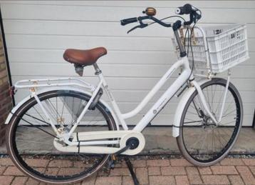 Witte Stadsfiets - Gebruikt beschikbaar voor biedingen