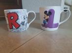 Disneyland Parijs Mickey mok bekers L en R, Verzamelen, Mickey Mouse, Ophalen of Verzenden, Zo goed als nieuw, Servies