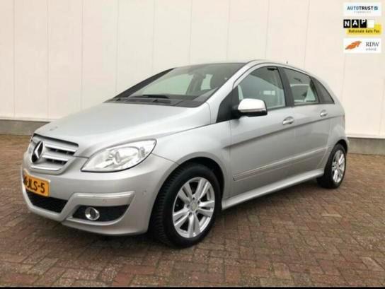 Mercedes-Benz B-Klasse 1.7 B170 5DRS CVT 2009 Grijs, Auto's, Mercedes-Benz, Particulier, B-Klasse, ABS, Airbags, Airconditioning