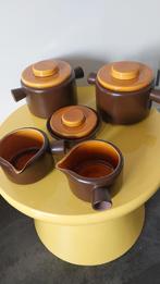 Schalen en kommen bruin Driehoek Huizen, Antiek en Kunst, Ophalen