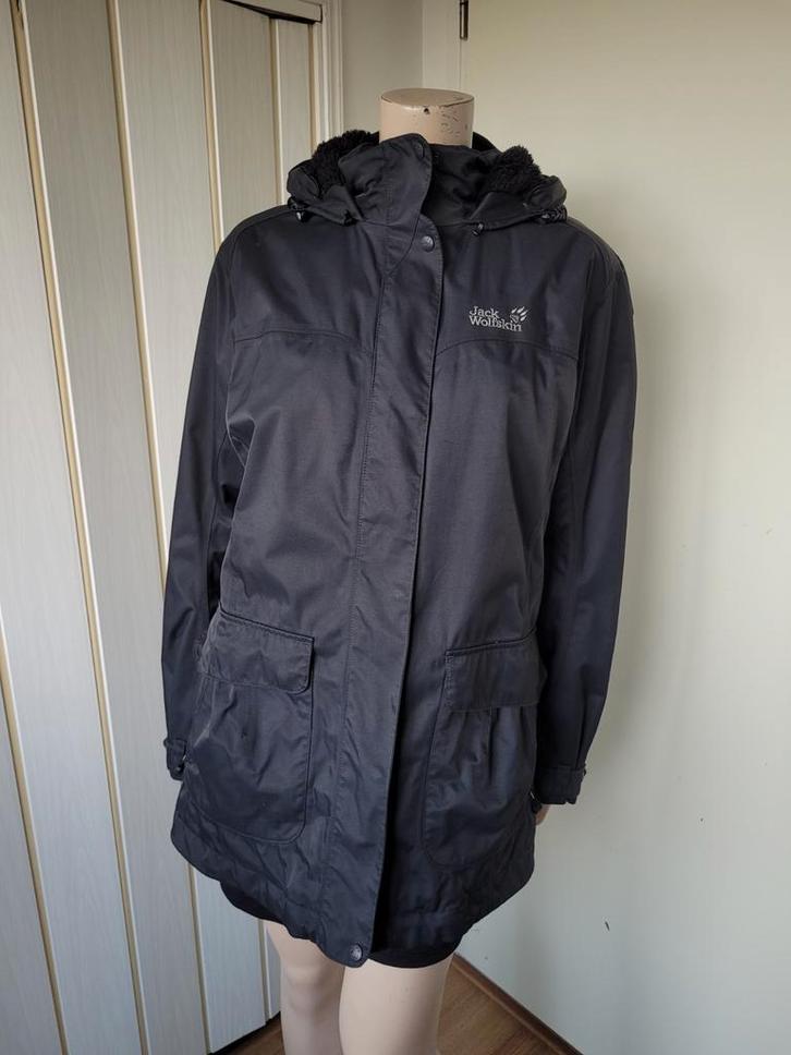 Jack Wolfskin jas winter maat XL, Kleding | Dames, Jassen | Winter, Zo goed als nieuw, Maat 46/48 (XL) of groter, Zwart, Ophalen of Verzenden