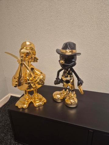 2x disney beelden nieuw  beschikbaar voor biedingen