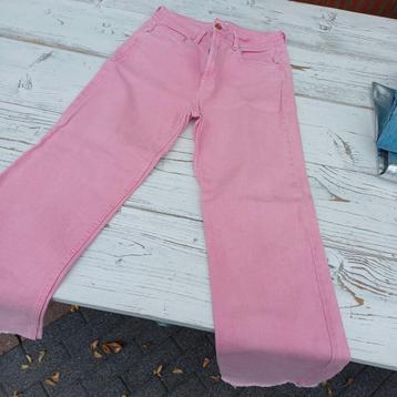 Only flair broek 29/32 nieuwstaat  beschikbaar voor biedingen
