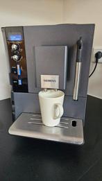 Siemens TE502206RW espressomachine, Witgoed en Apparatuur, Koffiezetapparaten, Ophalen, Gebruikt, Espresso apparaat, Koffiebonen