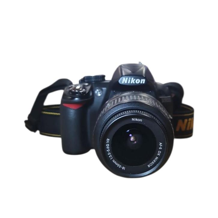 Nikon D3100 Spiegelreflexcamera + 18-55mm Lens, Audio, Tv en Foto, Fotocamera's Digitaal, Zo goed als nieuw