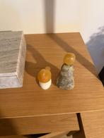 2 Russische beeldjes: vrouw en vogel, Verzamelen, Beelden en Beeldjes, Ophalen of Verzenden, Gebruikt, Mens