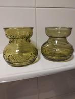 2 oude groene originele Sparkling Hyacinths Design vaasjes, Antiek en Kunst, Antiek | Glas en Kristal, Ophalen of Verzenden