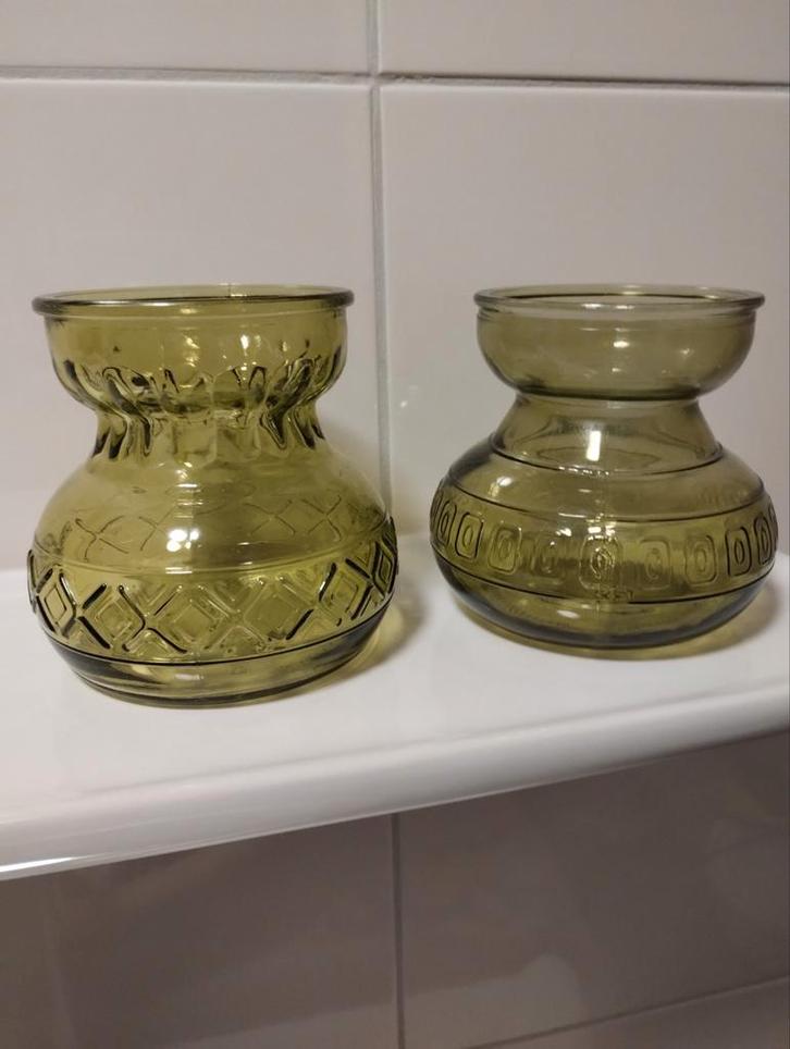 2 oude groene originele Sparkling Hyacinths Design vaasjes, Antiek en Kunst, Antiek | Glas en Kristal, Ophalen of Verzenden