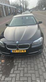 BMW 5-Serie 520i 184pk Aut. 2012 Zwart, Auto's, BMW, Achterwielaandrijving, 2000 kg, Zwart, Origineel Nederlands