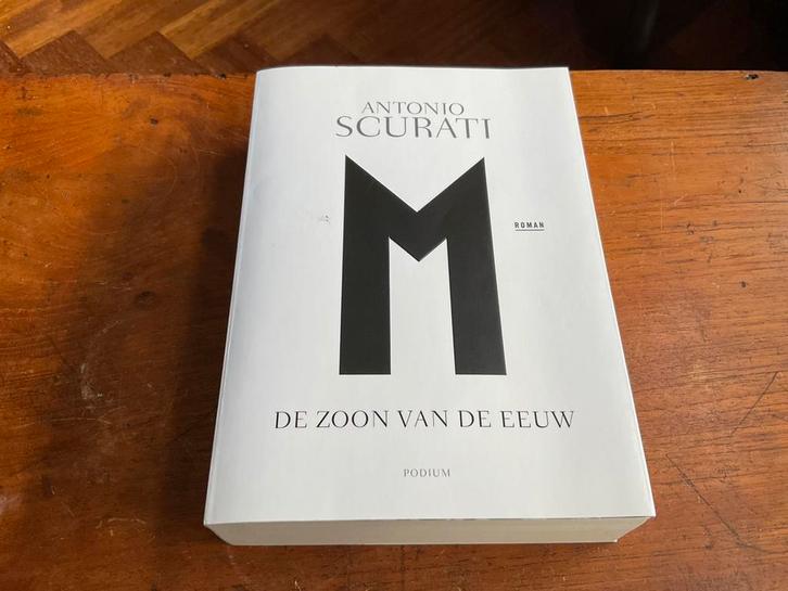 Antonio Scurati - M., Boeken, Literatuur, Zo goed als nieuw, Ophalen of Verzenden