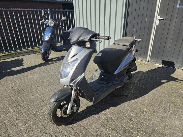 Kymco Agiltyi 10'''4T Snor Bj 2011 opknapper of onderdelen, Fietsen en Brommers, Brommeronderdelen | Snorfietsen, Gebruikt, Ophalen