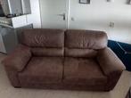 Suède bank te koop, leuke tweezitter, Huis en Inrichting, Ophalen, 150 tot 200 cm, Tweepersoons, 75 tot 100 cm