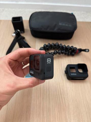 GoPro Hero 8 Black + accessoires beschikbaar voor biedingen