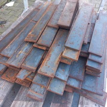 Strip 10mm x 80mm staal metaal. beschikbaar voor biedingen