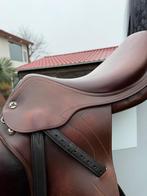 Prestige spring zadel, Ophalen, Springen