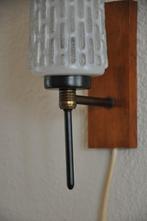 Vintage wandlamp lamp hout met glas jaren '50 '60, Ophalen