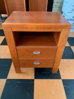 2x nachtkastje hout, Ophalen, Gebruikt, 55 tot 70 cm, 45 tot 65 cm