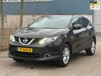 Nissan Qashqai 1.5 dCi Connect Edition Pano! Navi! Camera! C, Auto's, Voorwielaandrijving, Gebruikt, 4 cilinders, Zwart