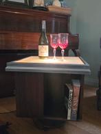 Oud draai salontafeltje kastje bibliotheek bartafel, Ophalen, Gebruikt