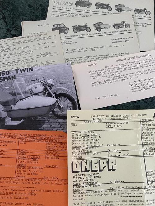 Jupiter en Dnepr zijspan foldertjes uit 1977., Motoren, Handleidingen en Instructieboekjes, Overige merken, Ophalen of Verzenden