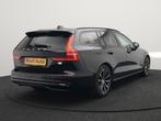 Volvo V60 T6 Plus Dark AWD Plug In Hybrid 340pk Dealer O.H P, Auto's, Volvo, Automaat, Gebruikt, Zwart, 4 cilinders