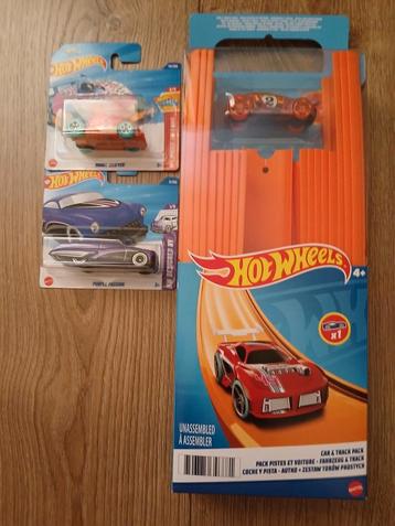 Hot Wheels racebaan 37-delig 4,5 meter + extra auto's Nieuw  beschikbaar voor biedingen