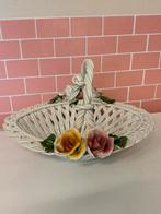 Capidimonte Schaal met Bloemen, Gebruikt, Porselein of Keramiek, Schaal, Ophalen of Verzenden