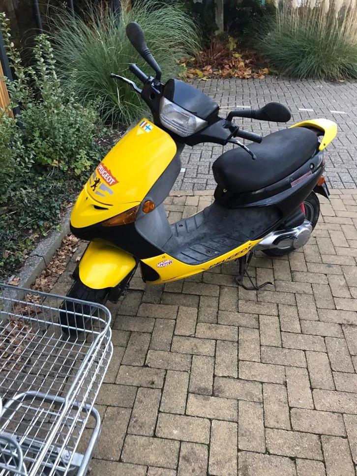 nette Peugeot Buxy 45kmh, Fietsen en Brommers, Scooters | Peugeot, Nieuw, Overige modellen, Maximaal 45 km/u, Tweetakt, Ophalen