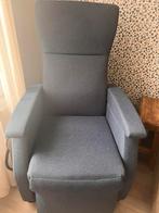 Sta-op stoel / seniorenstoel, Huis en Inrichting, Stoelen, Ophalen, Blauw, Zo goed als nieuw, Eén