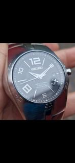 SEIKO KINETIC 5J32-0AP0 NIEUWE ACCU., Staal, Polshorloge, Ophalen of Verzenden, Zo goed als nieuw