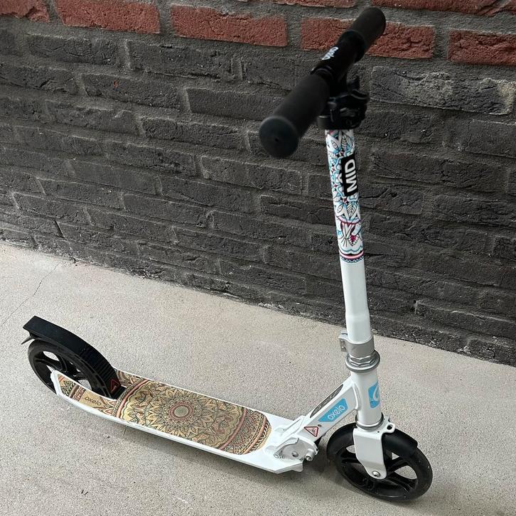 Oxelo Mid 7 opvouwbare step wit / zwart, Fietsen en Brommers, Steps, Gebruikt, Gewone step, Ophalen of Verzenden