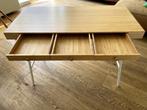 IKEA LILLÅSEN bamboe bureau met gebruikssporen, Huis en Inrichting, Bureaus, Ophalen, Gebruikt, Bureau
