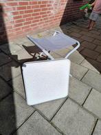 Camping krukje, vis krukje met blad., Caravans en Kamperen, Kampeermeubelen, Ophalen of Verzenden, Gebruikt, Campingtafel