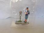 Lemax 72534 Meter Maid PC38, Ophalen of Verzenden, Zo goed als nieuw