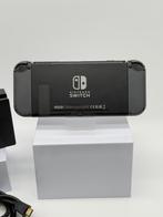 NINTENDO SWITCH NIEUW MODEL 2023 V2 LANGE ACCU DUUR+TASJE, Spelcomputers en Games, Met 2 controllers, Ophalen of Verzenden, Zo goed als nieuw
