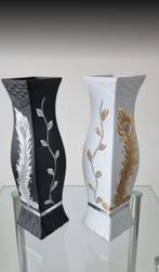 Decoratieve Vazen Set - Zwart/Zilver & Wit/Goud, Huis en Inrichting, Woonaccessoires | Vazen, Overige materialen, 50 tot 75 cm