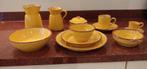 Volledig 59-delig servies uit de Provence, Ophalen of Verzenden, Zo goed als nieuw, Overige stijlen, Aardewerk