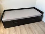 Ikea Brimnes uitschuifbed 2-p zwart incl 1-p matras (200x90), Huis en Inrichting, Slaapkamer | Bedden, Ophalen, Verstelbaar, 90 cm