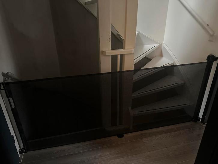 Traphekje te koop, Kinderen en Baby's, Traphekjes, Zo goed als nieuw, Oprolhekje, Overige materialen, 115 cm of meer, Ophalen