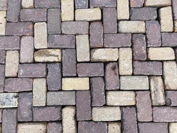 Ca. 800m², Oude Gebakken Klinkers, Keiformaat, Genuanceerd beschikbaar voor biedingen