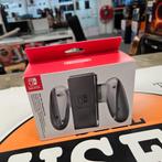 Nintendo Switch Joy-Con Charge Grip - NEW, Spelcomputers en Games, Spelcomputers | Nintendo Switch, Nintendo, Nieuw, Support@nintendo.com